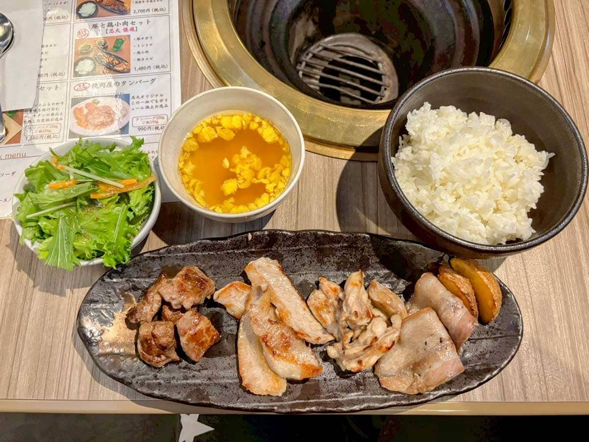 忍火のランチセット_豚と鶏小肉セット「忍火 優選」