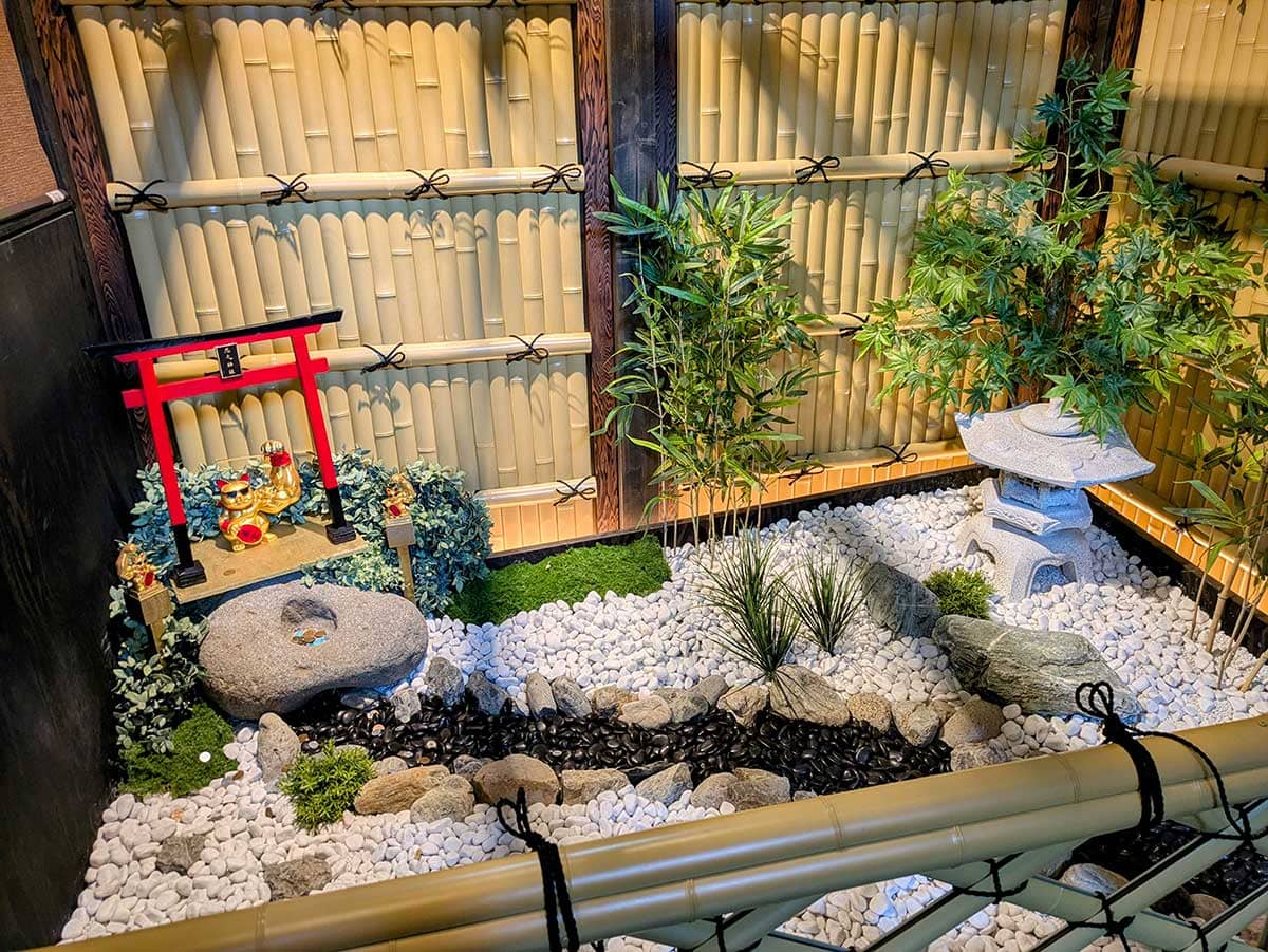 忍火の店内装飾