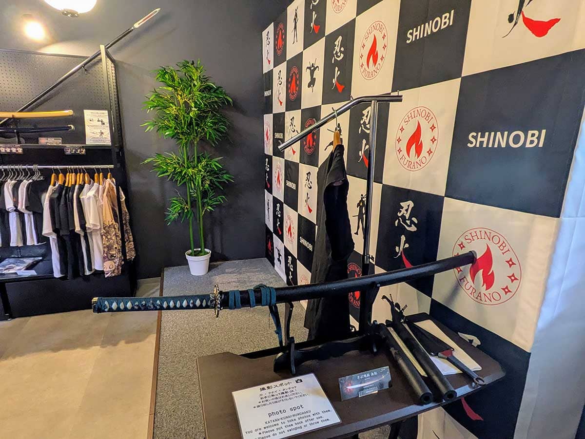 忍火の店内、撮影スポット