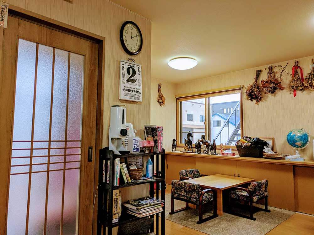 ばあちゃん家_店内