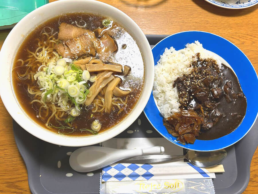 ラーメン・カレーセット大盛り